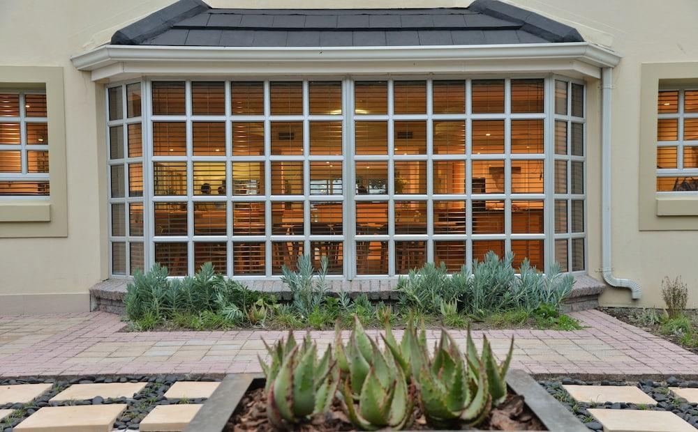 Road Lodge Cape Town International Airport Екстер'єр фото