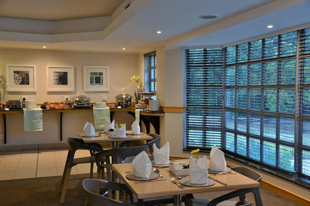 Road Lodge Cape Town International Airport Екстер'єр фото